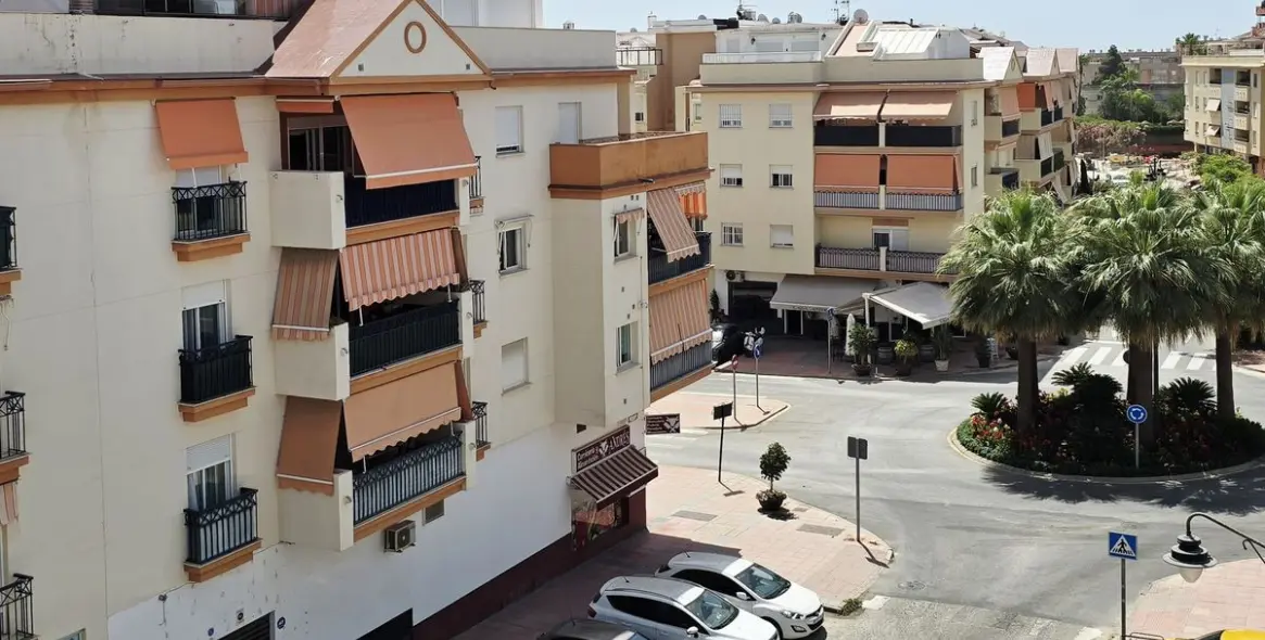 Alquiler a largo plazo de ático en Estepona 31