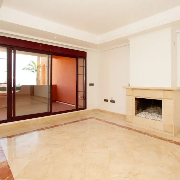 Sale of ground floor apartment in La Mairena