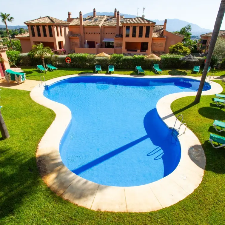 Sale of ground floor apartment in La Mairena