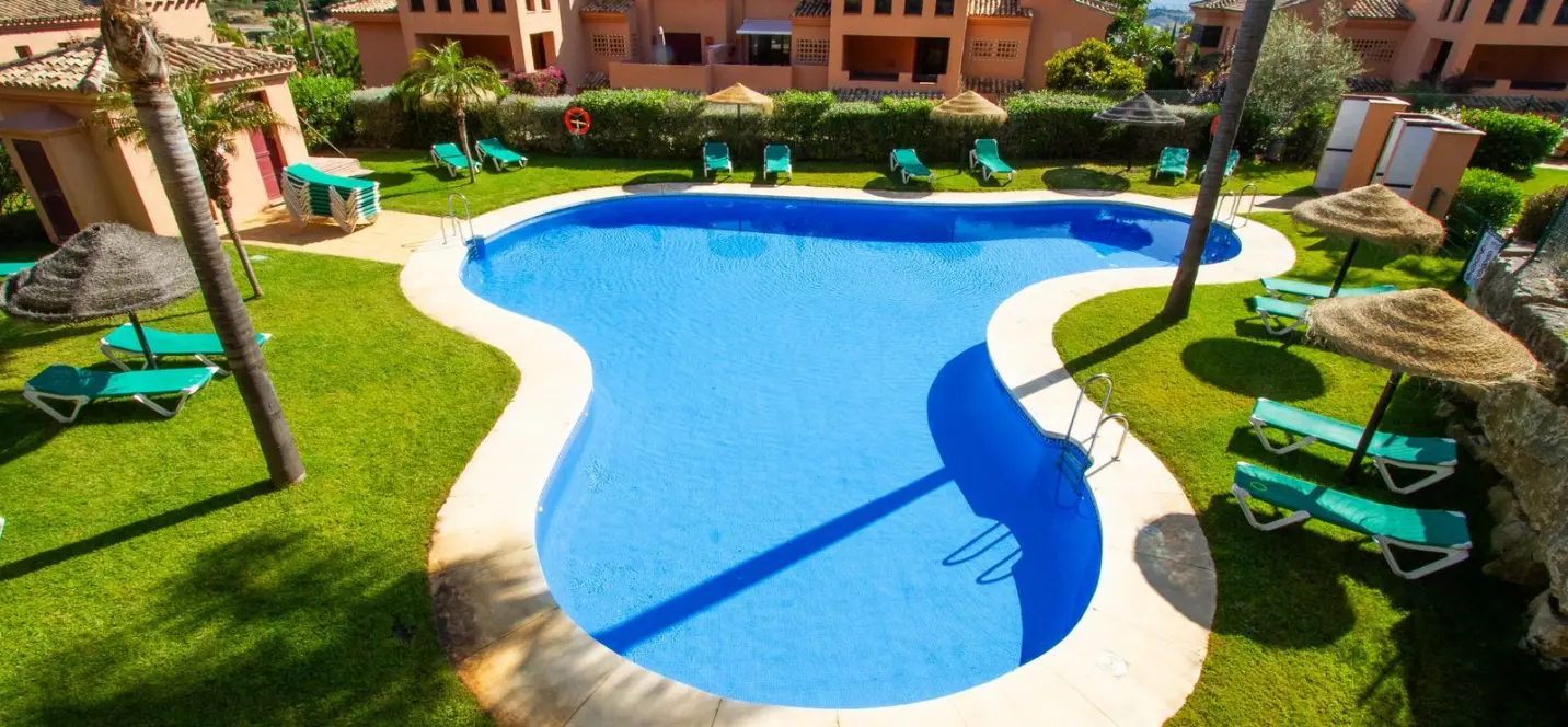 Sale of ground floor apartment in La Mairena 1