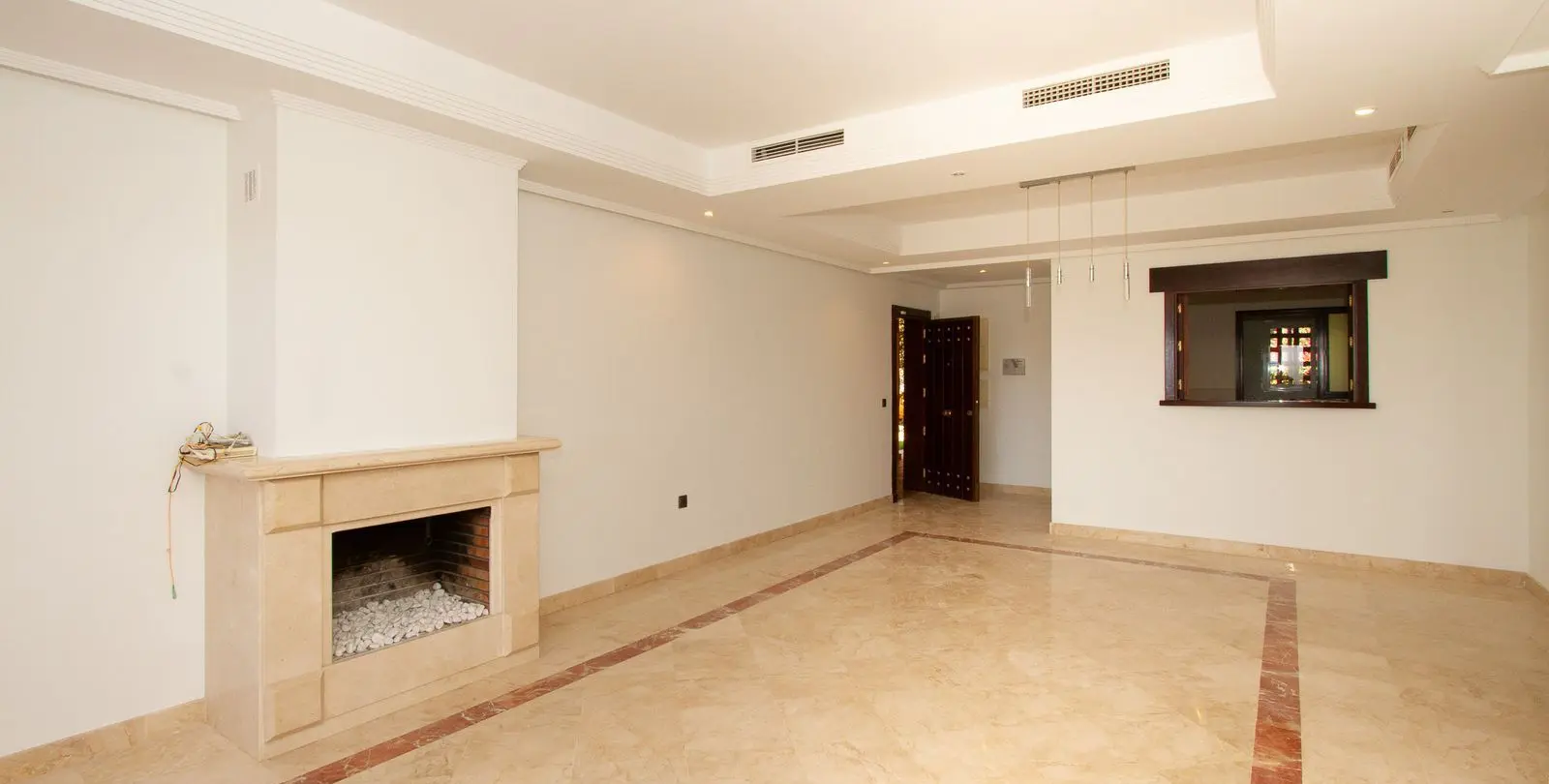 Sale of ground floor apartment in La Mairena 3