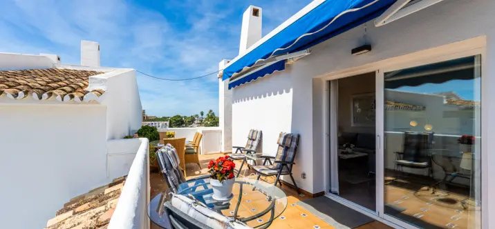 Sale of penthouse in Riviera del Sol 3