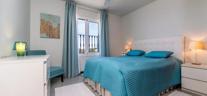 Sale of penthouse in Riviera del Sol 4