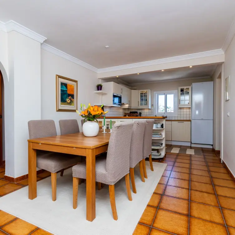 Sale of penthouse in Riviera del Sol