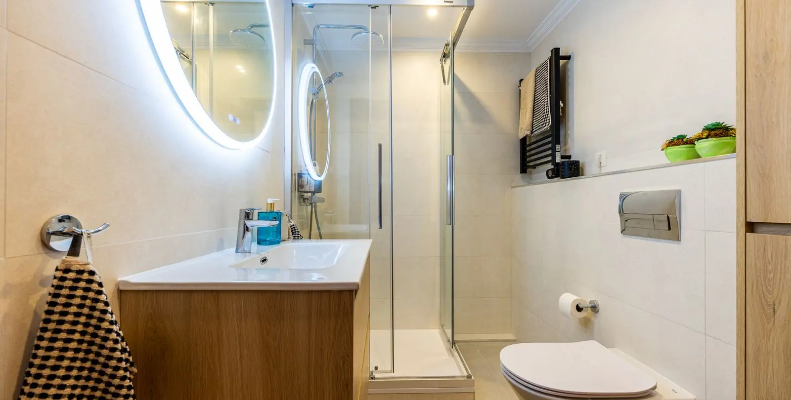 Sale of penthouse in Riviera del Sol 7