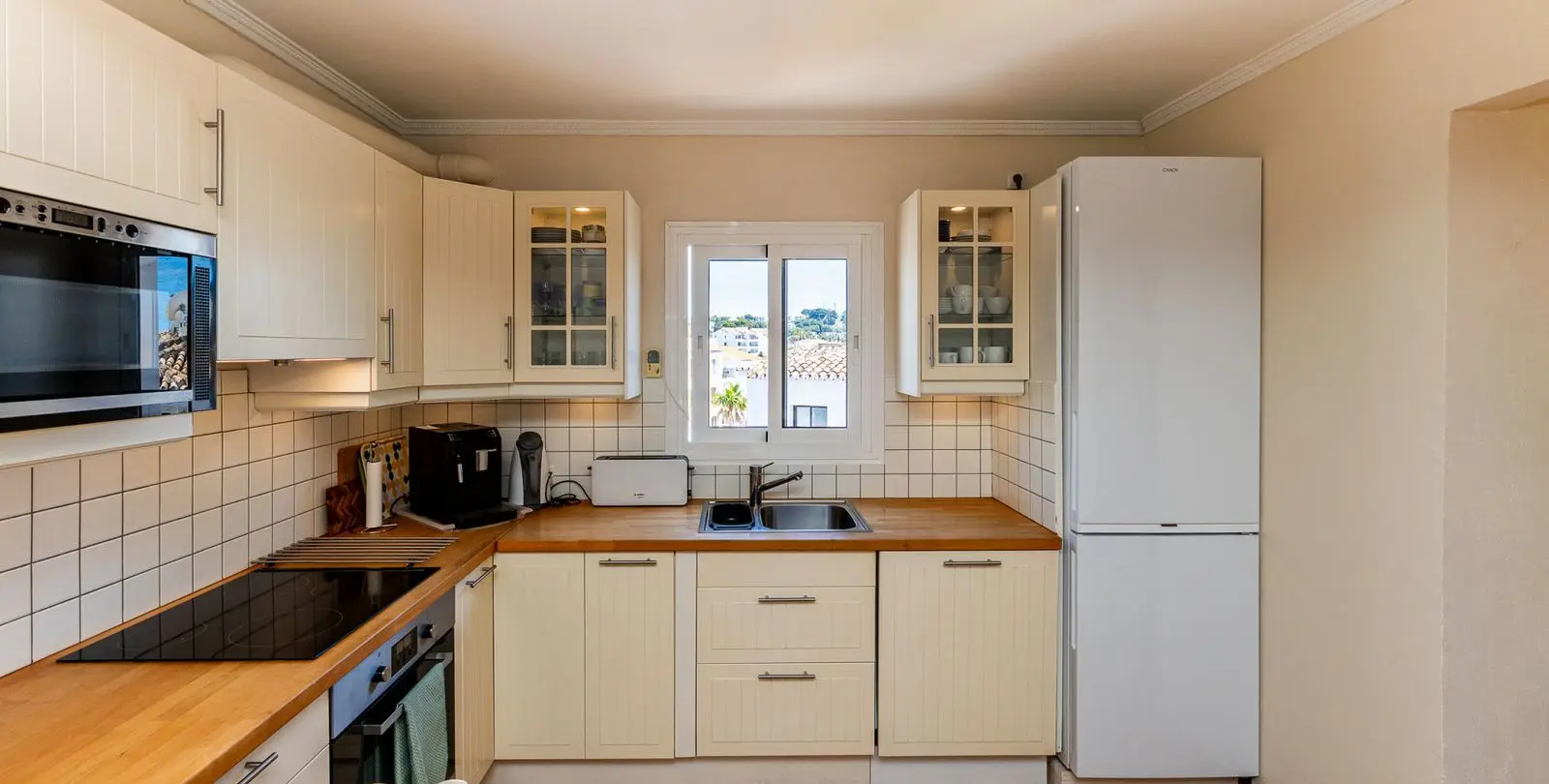 Sale of penthouse in Riviera del Sol 8