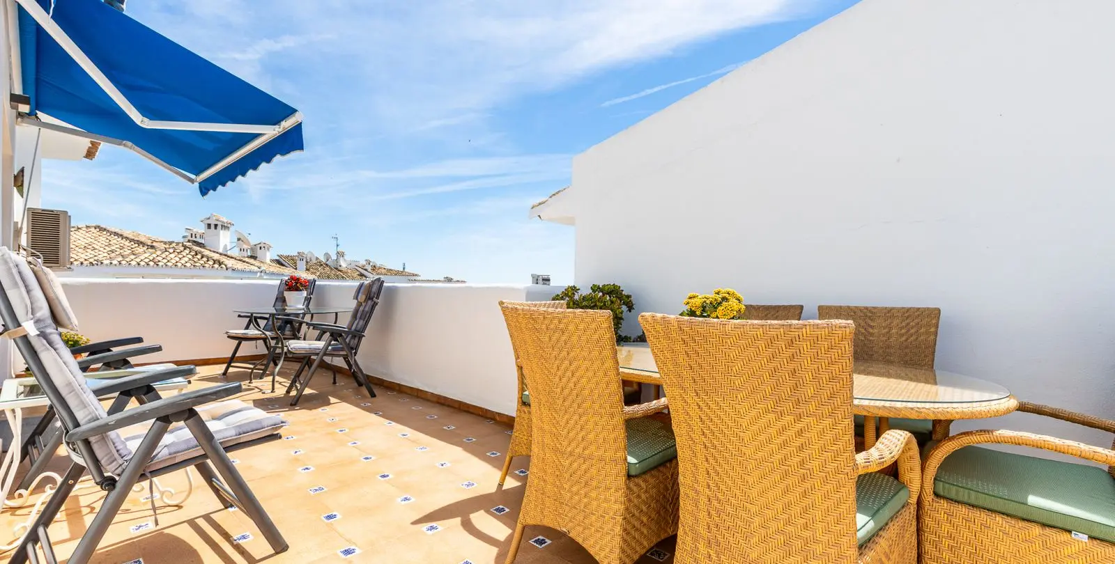 Sale of penthouse in Riviera del Sol 16