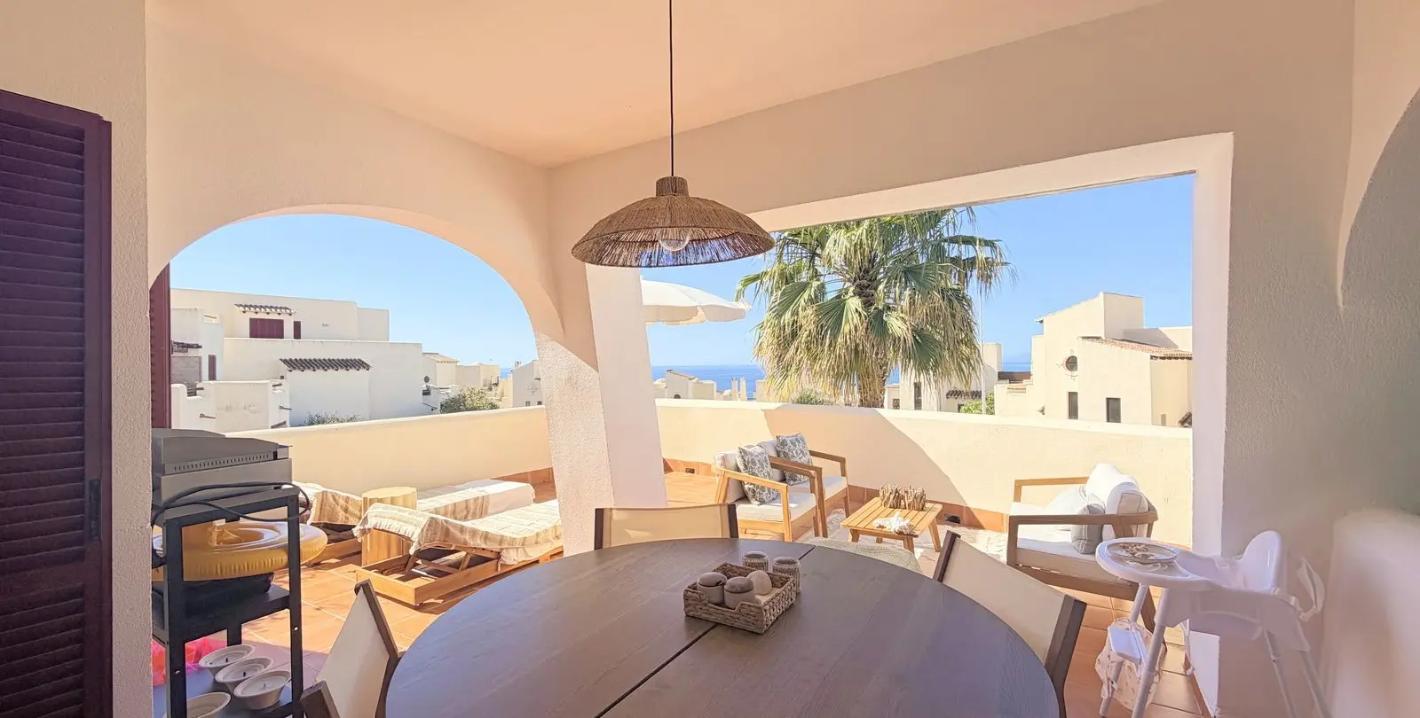 Продажа апартаментов на первом этаже в Casares Playa 9