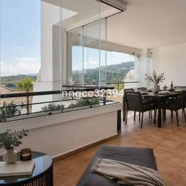 Sale of middle floor apartment in Casares