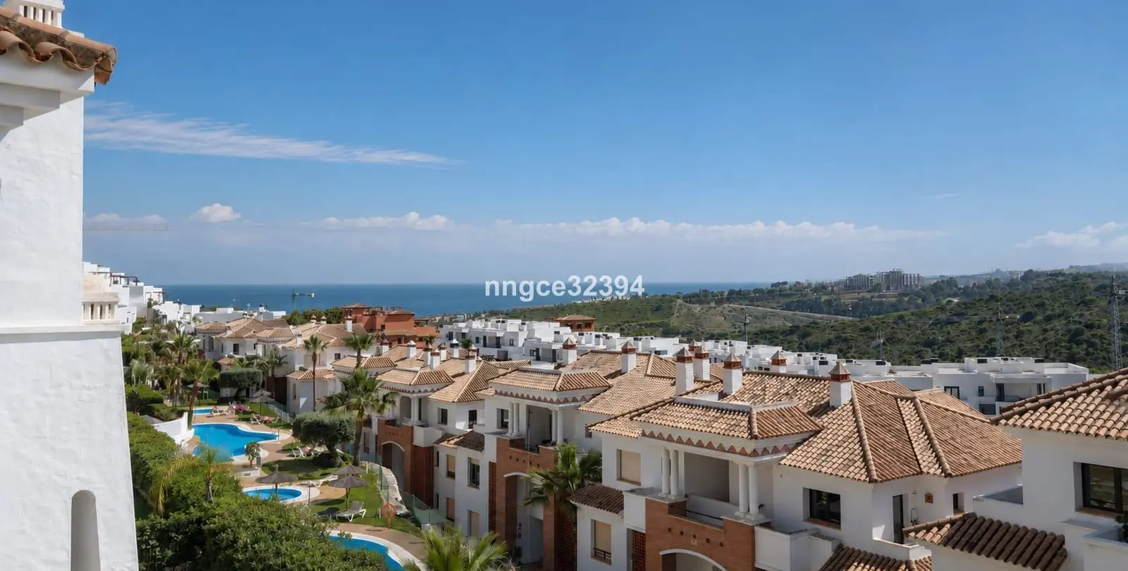 Sale of middle floor apartment in Casares 3