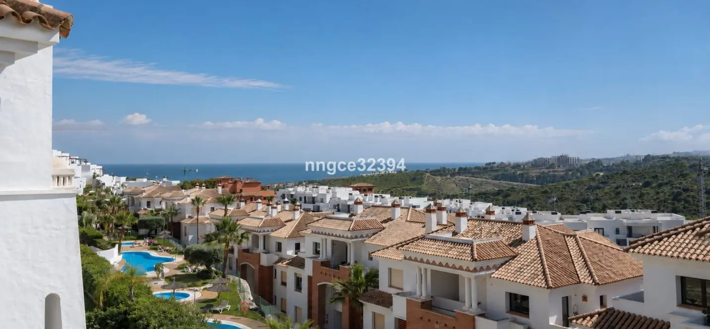 Продажа апартаментов на среднем этаже в Casares 2