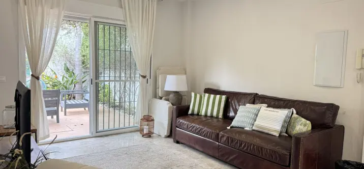 Venta de apartamento en planta baja en Nueva Andalucía 4