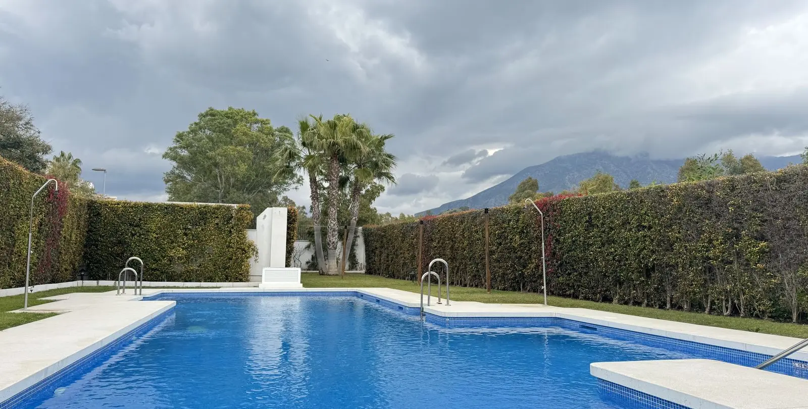 Venta de apartamento en planta baja en Nueva Andalucía 1