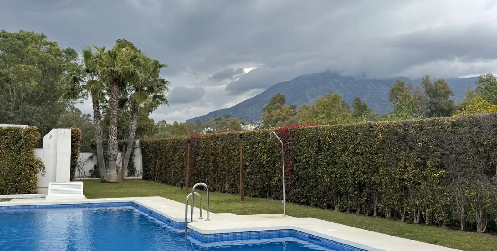 Venta de apartamento en planta baja en Nueva Andalucía 19