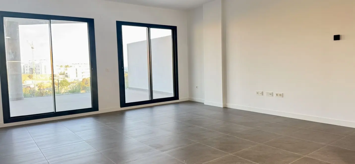 Sale of ground floor apartment in El Chaparral 4