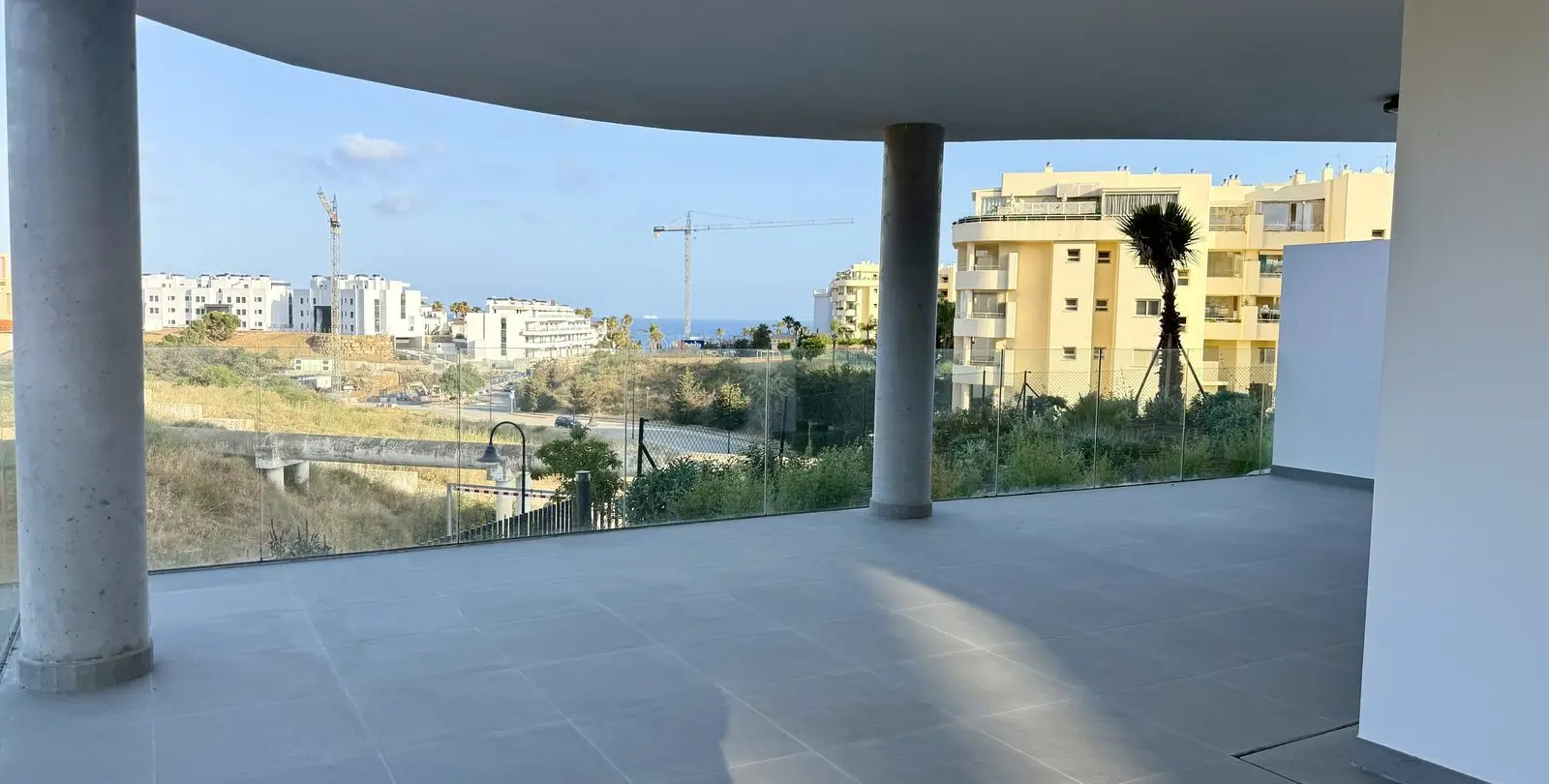 Venta de apartamento en planta baja en El Chaparral 14