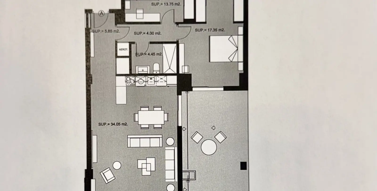 Venta de apartamento en planta baja en El Chaparral 29