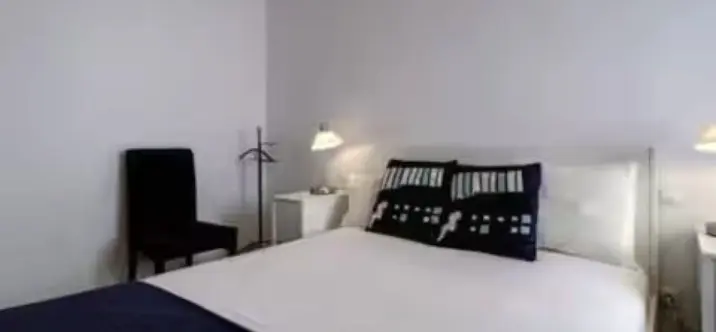 Venta de apartamento en planta media en Marbella 3