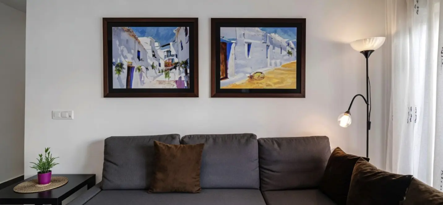 Venta de apartamento en planta media en Marbella 2