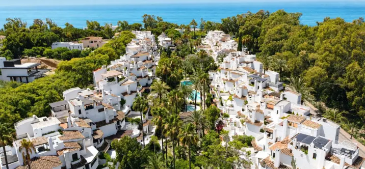 Продажа апартаментов на первом этаже в Elviria 0