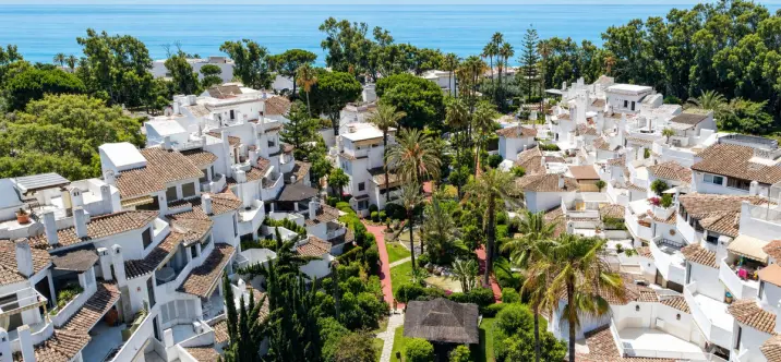 Продажа апартаментов на первом этаже в Elviria 1