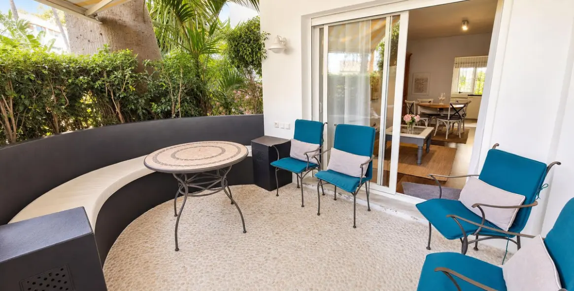 Продажа апартаментов на первом этаже в Elviria 5