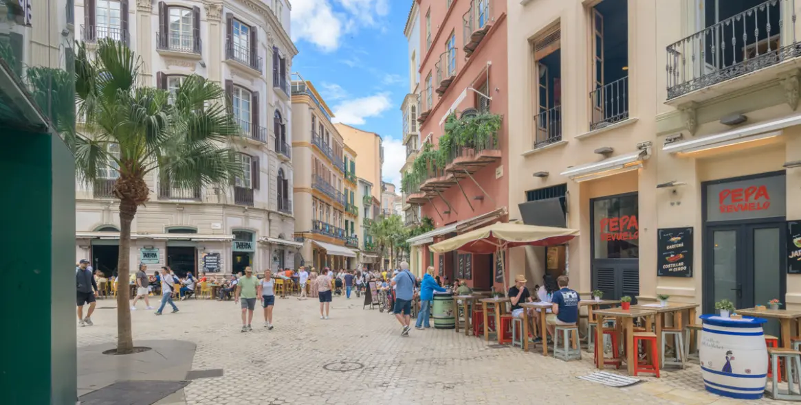 Продажа апартаментов на среднем этаже в Centro Histórico 29