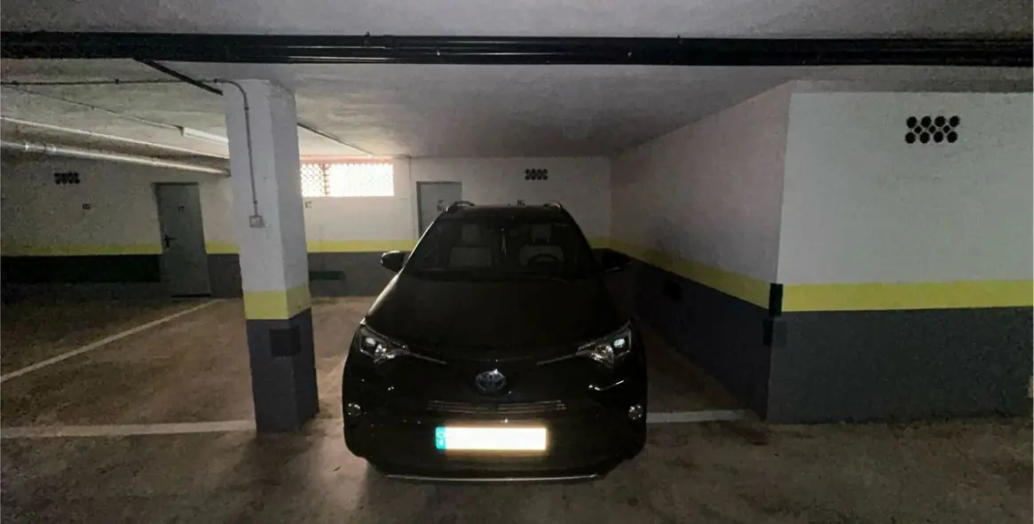 Venta de apartamento en planta media en Marbella 27