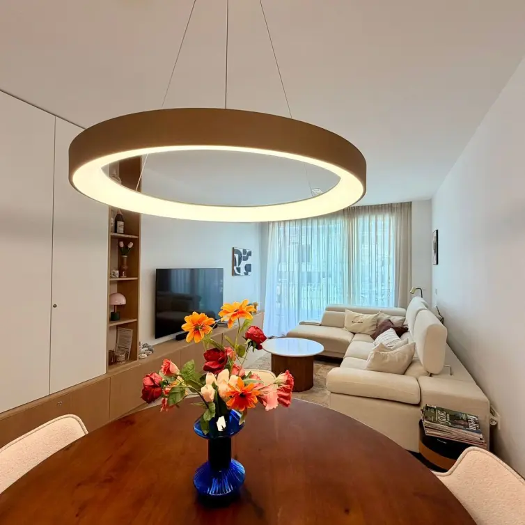 Venta de apartamento en planta media en Elviria
