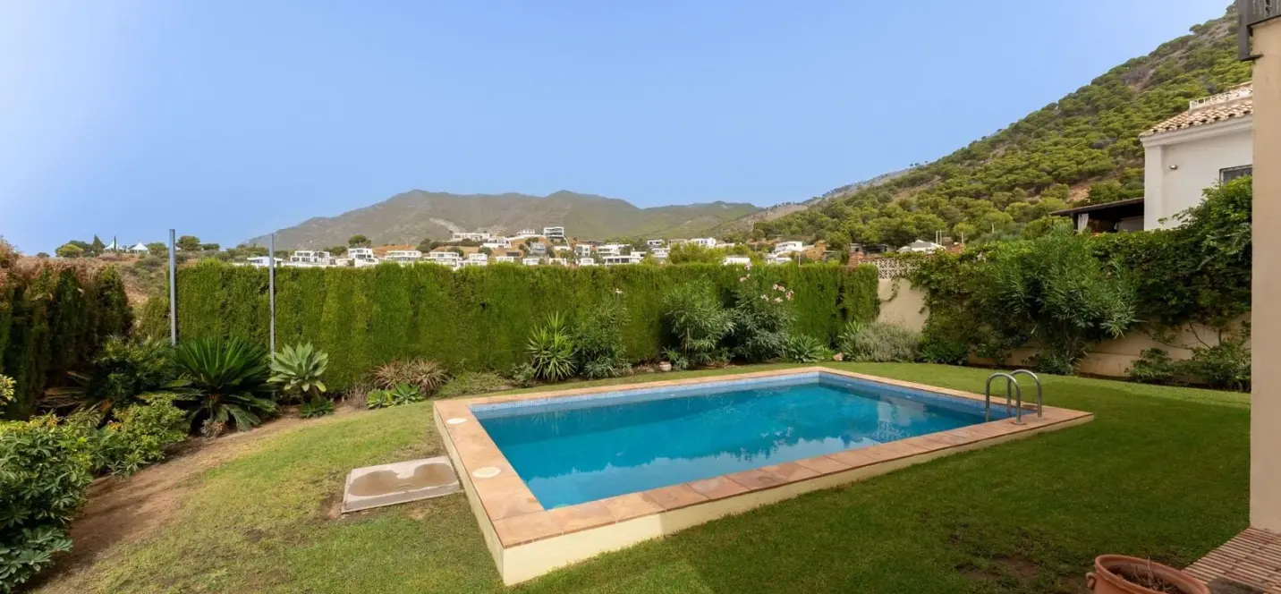 Venta de villa independiente en Mijas 1
