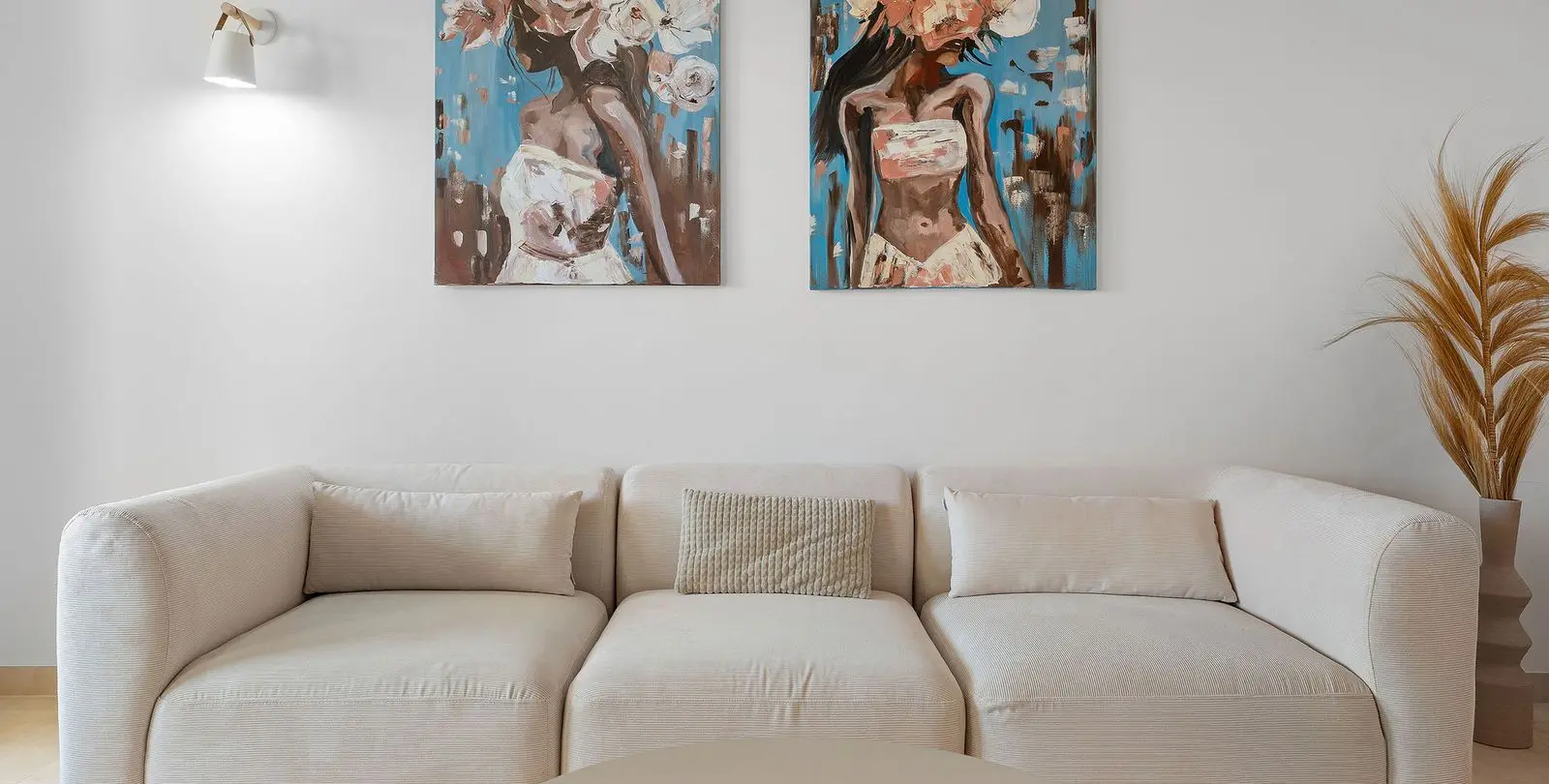 Sale of middle floor apartment in Nueva Andalucía 3