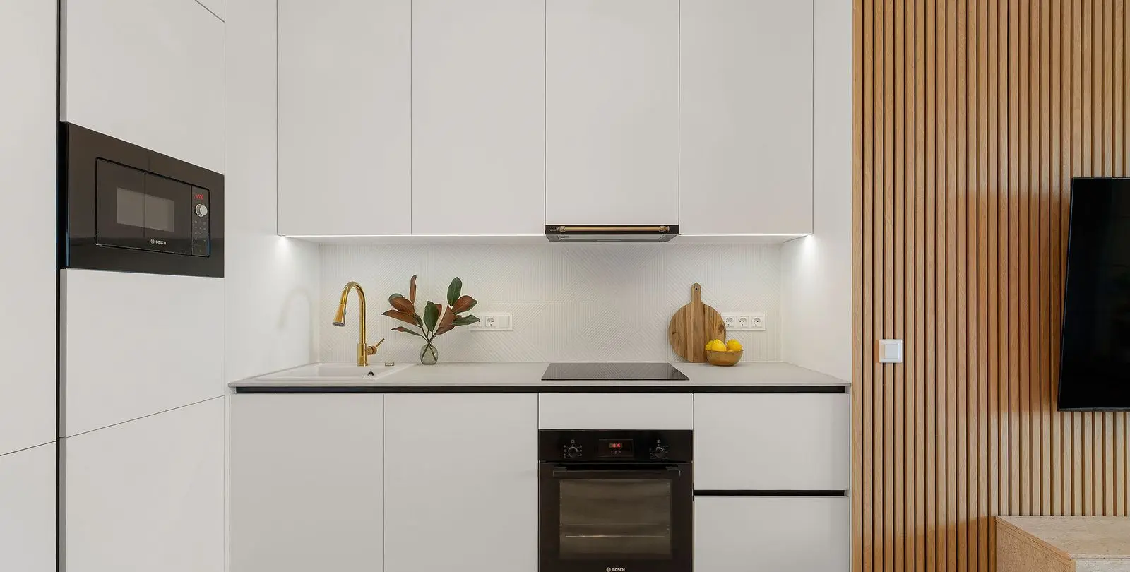 Sale of middle floor apartment in Nueva Andalucía 7