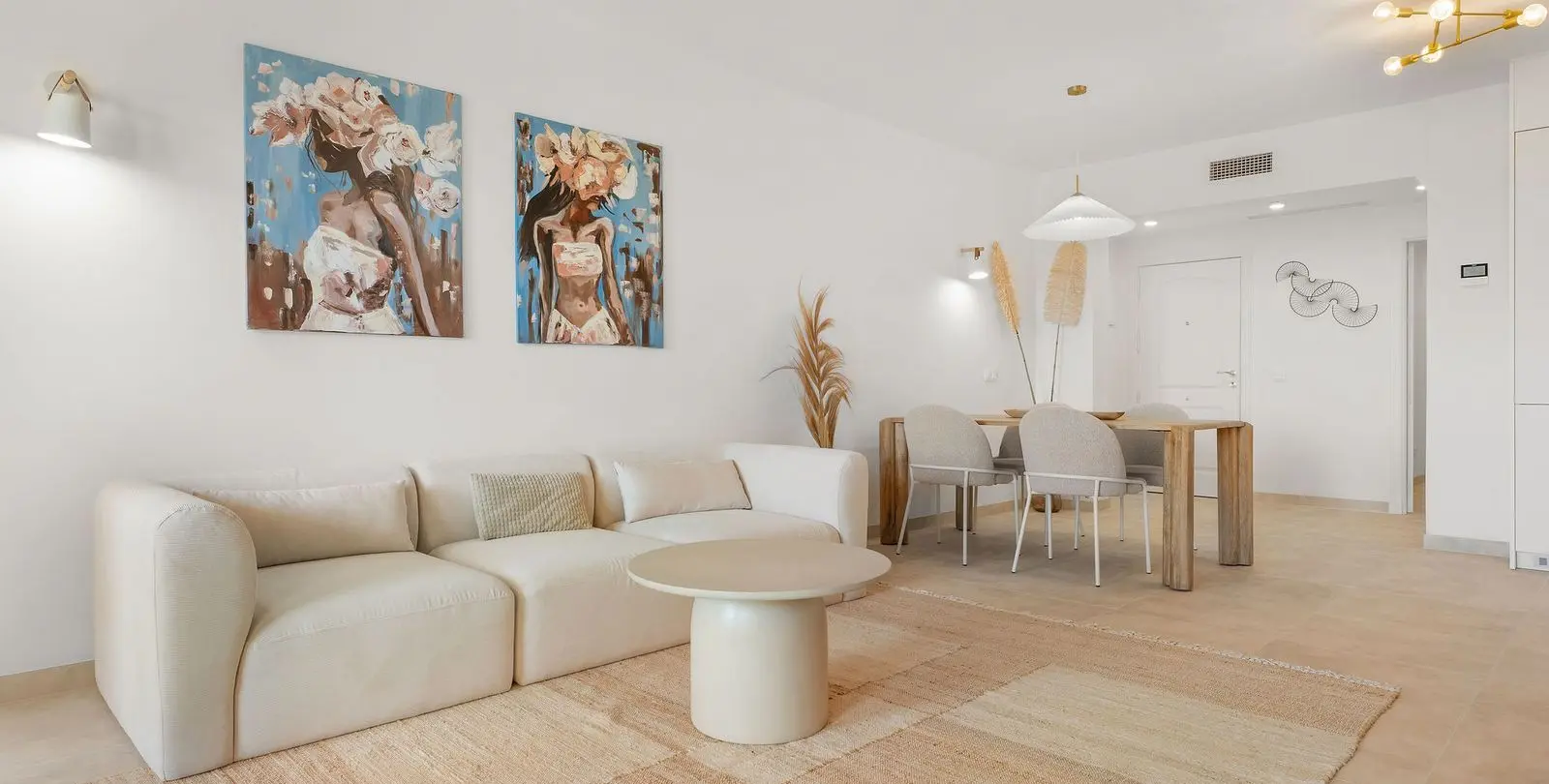Venta de apartamento en planta media en Nueva Andalucía 1