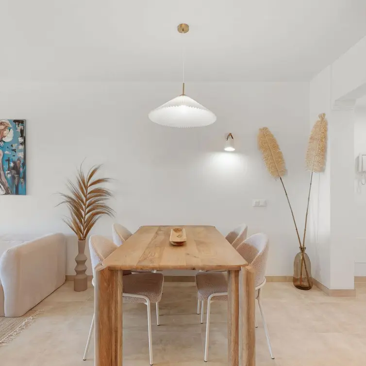 Venta de apartamento en planta media en Nueva Andalucía
