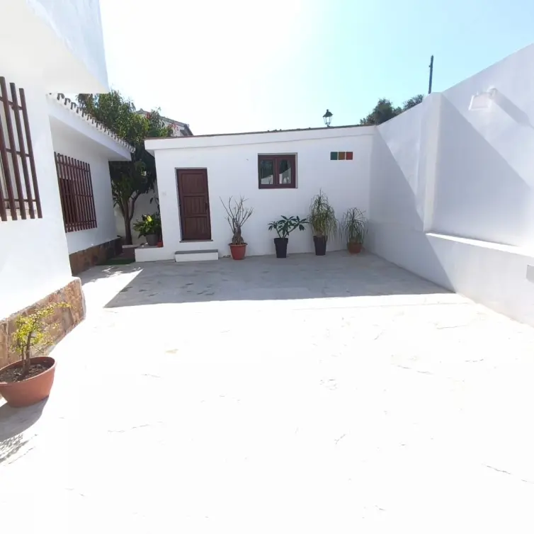 Sale of detached villa in Alhaurín de la Torre