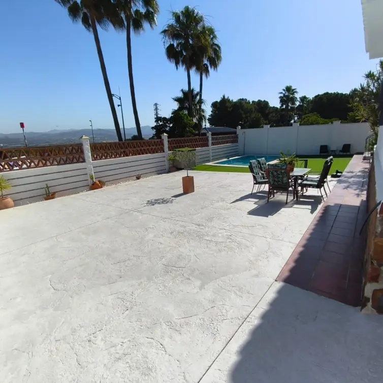 Sale of detached villa in Alhaurín de la Torre