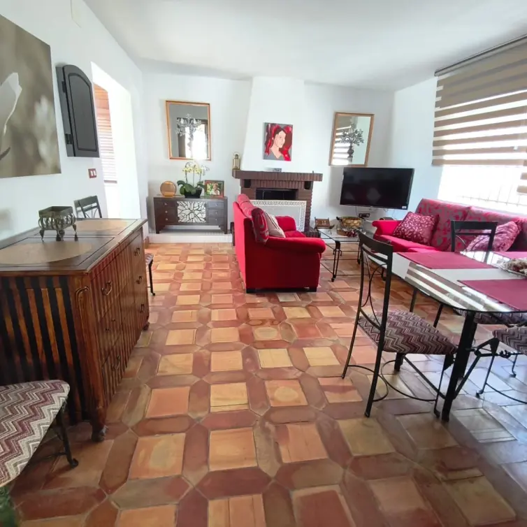 Sale of detached villa in Alhaurín de la Torre