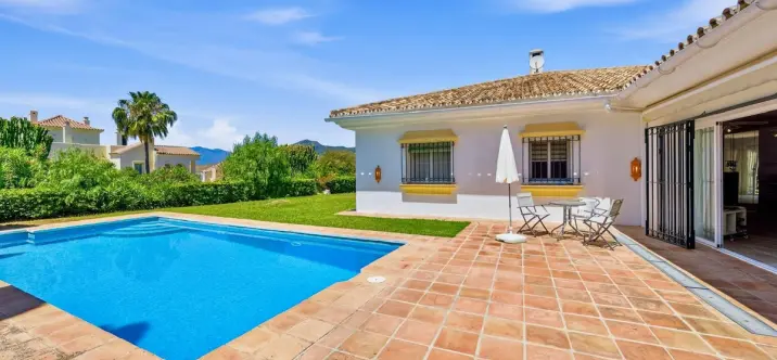 Venta de villa independiente en Benahavís 3