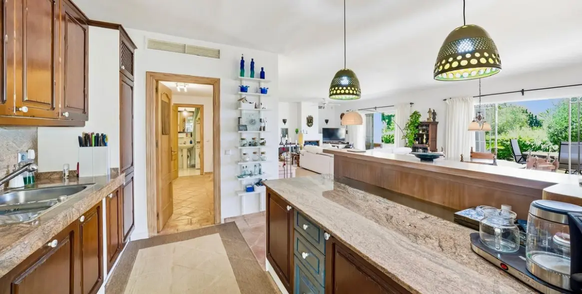 Venta de villa independiente en Benahavís 21