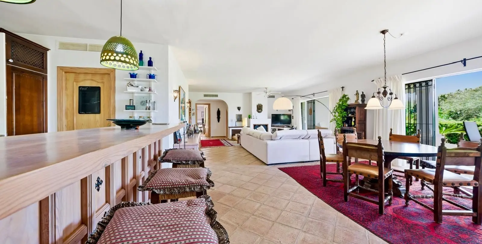 Sale of detached villa in Benahavís 31