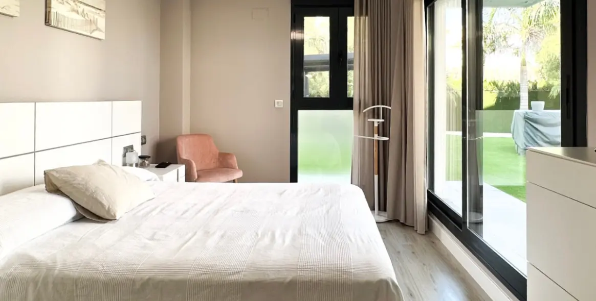 Продажа апартаментов на первом этаже в Torremolinos 12