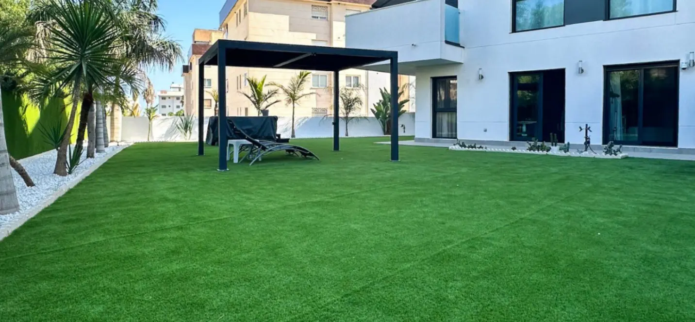 Sale of ground floor apartment in Torremolinos 0