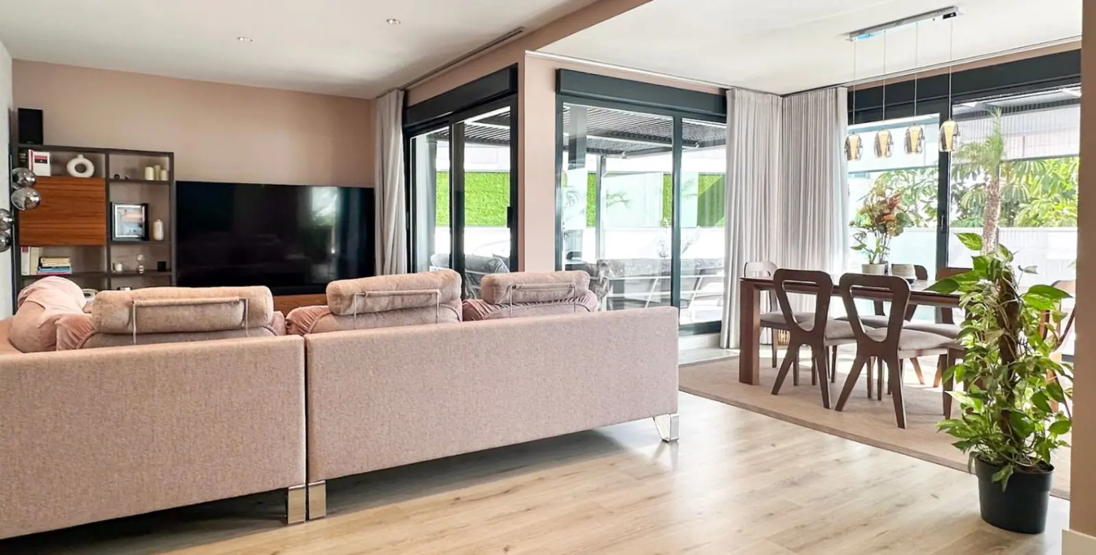 Продажа апартаментов на первом этаже в Torremolinos 7