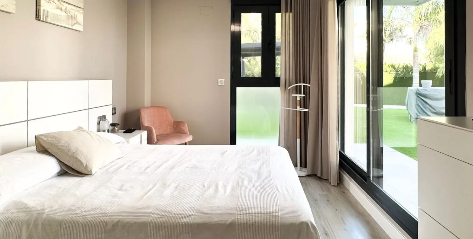 Продажа апартаментов на первом этаже в Torremolinos 12