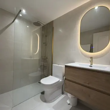 Venta de apartamento en planta baja en Estepona