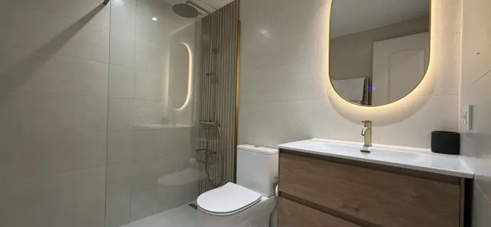 Venta de apartamento en planta baja en Estepona 4