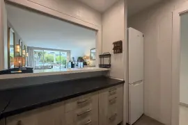 Image 9 thumb