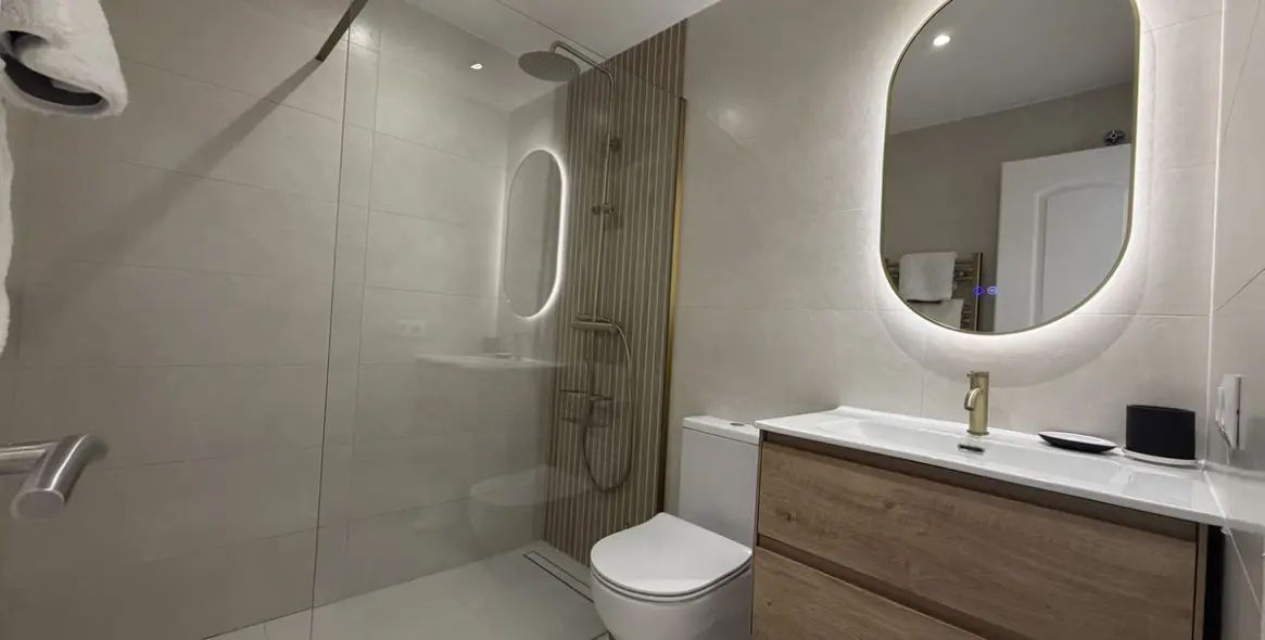 Venta de apartamento en planta baja en Estepona 32