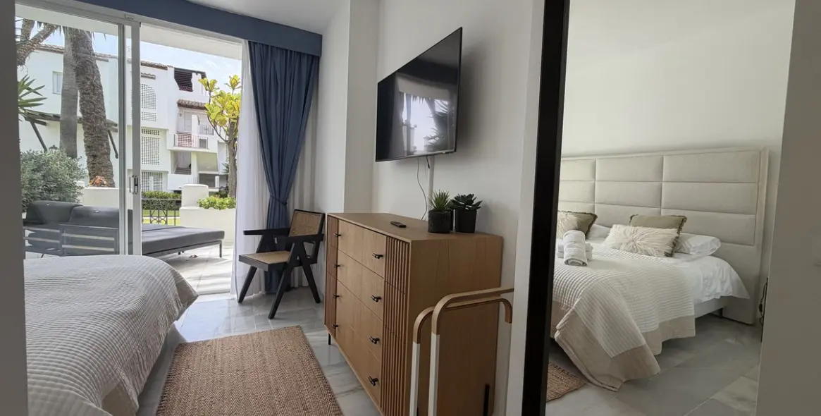 Venta de apartamento en planta baja en Estepona 34