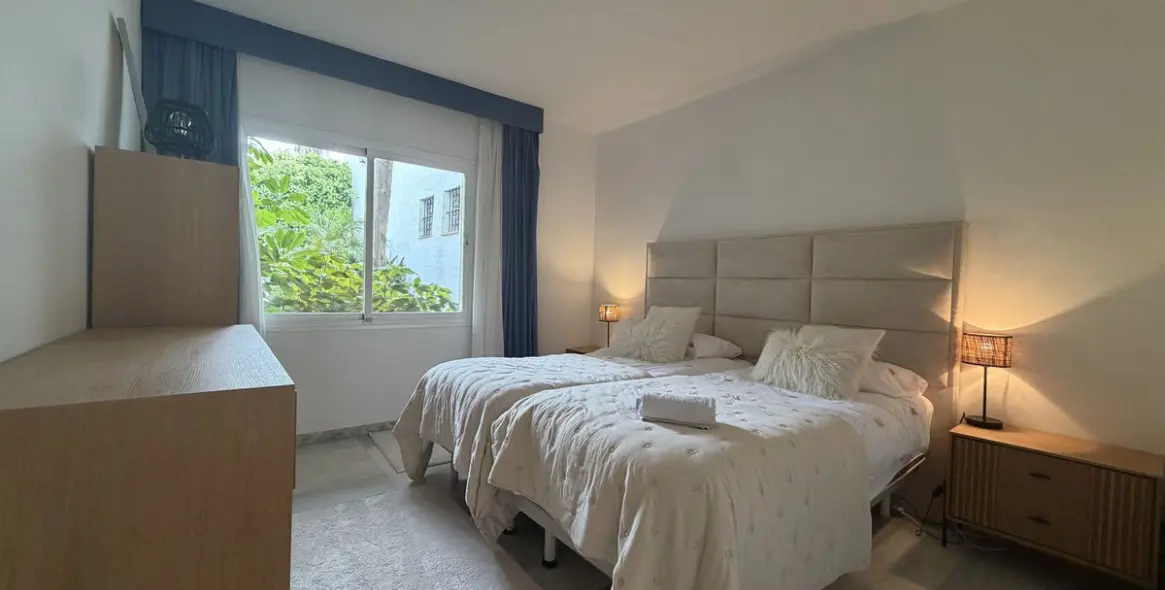 Venta de apartamento en planta baja en Estepona 44